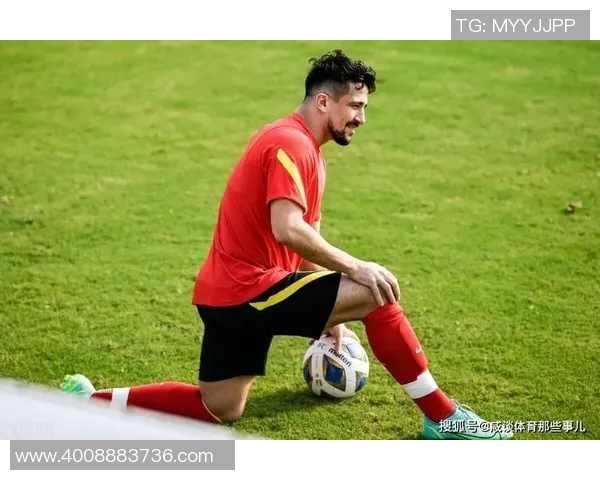 绿色球衣下的足球明星们如何引领环保运动与体育精神的结合